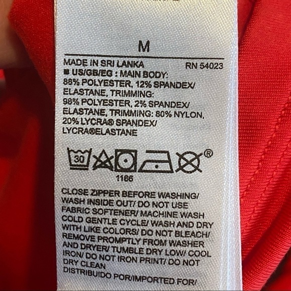 Gap Fit 1/2 Zip Moto Reflective Athletic Pullover Women's Sz Medium M Thumbholes - Picture 8 of 10